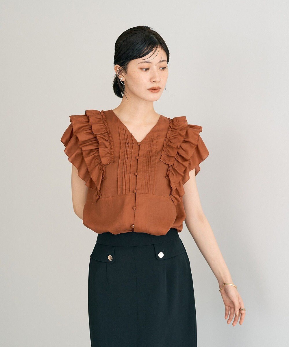 YECCA VECCA ラッフルVネックブラウス 
