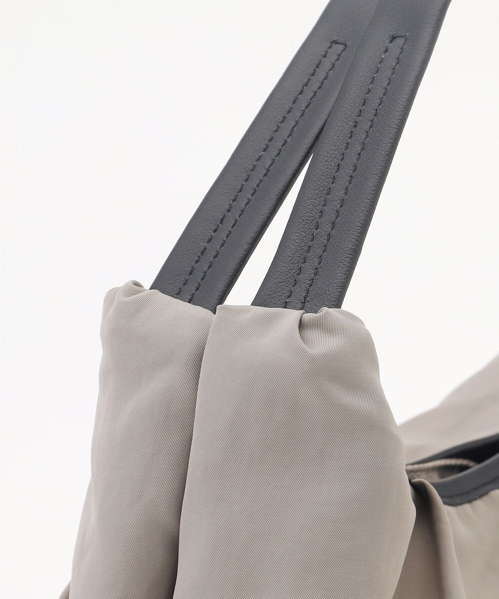 Y'SACCS シワナイロン2WAYトートバッグ Mサイズ 