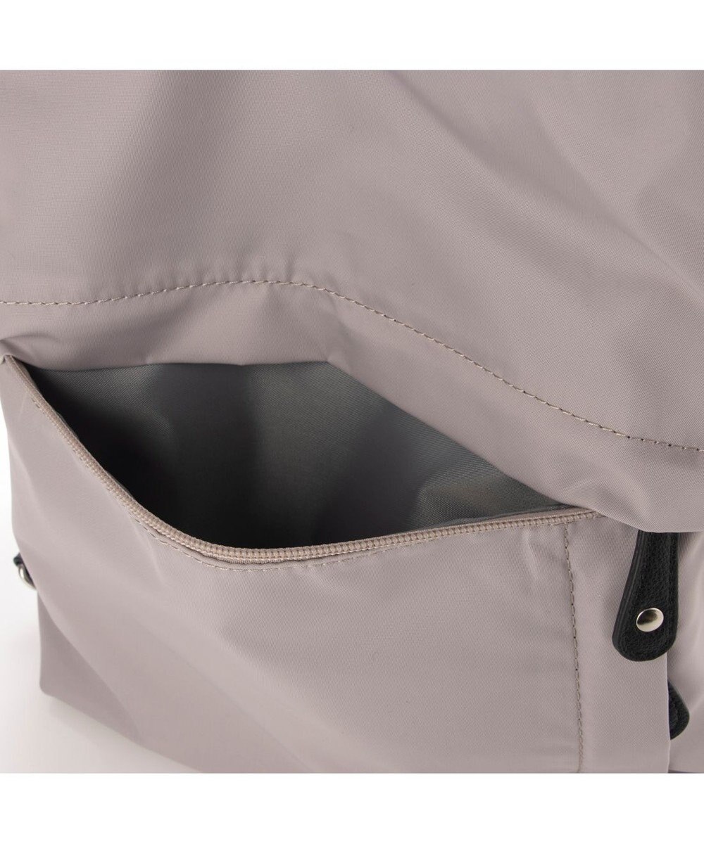 Y'SACCS ナイロン2WAYリュック 