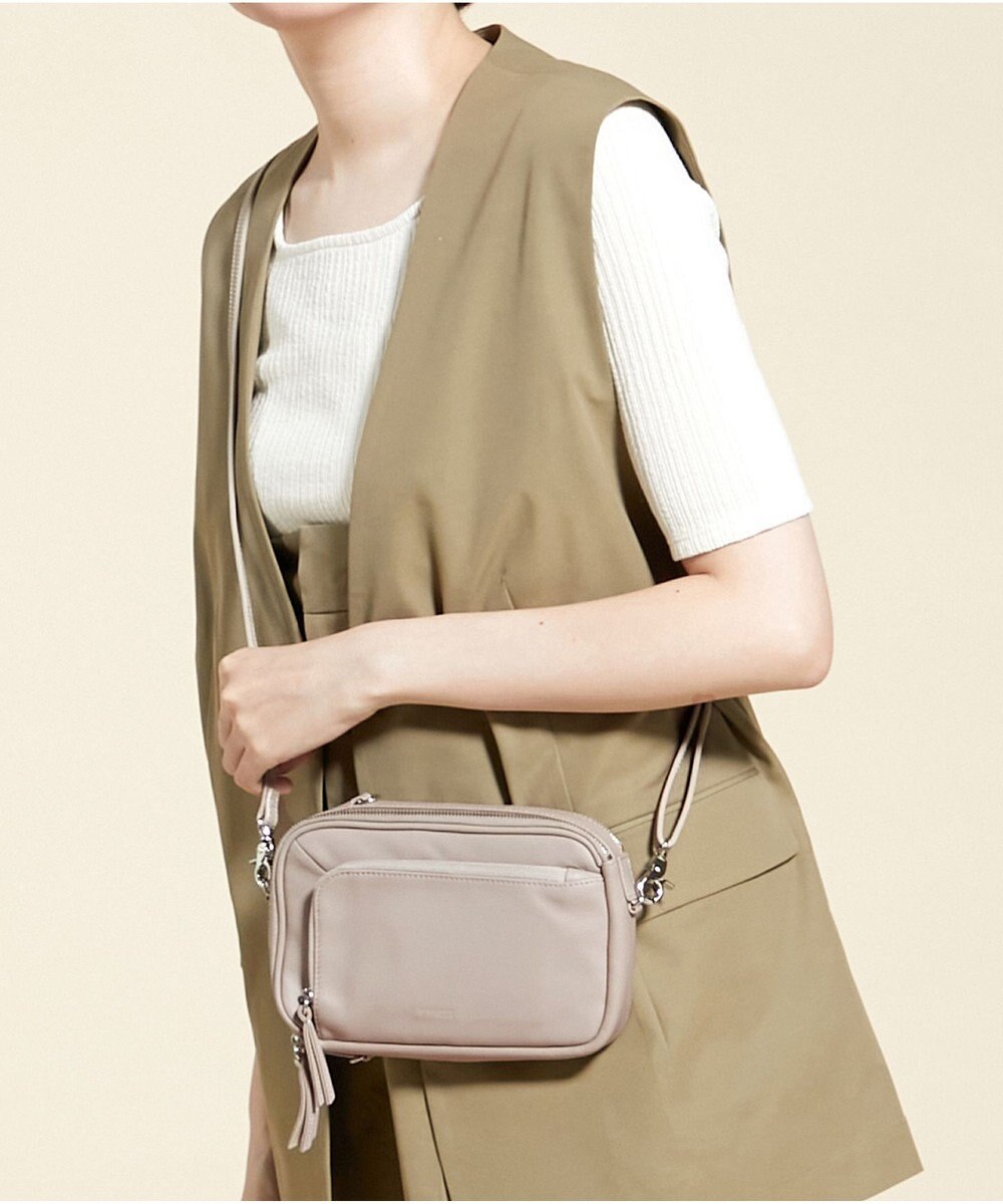 Y'SACCS イタリアンシープ多機能ポシェット 