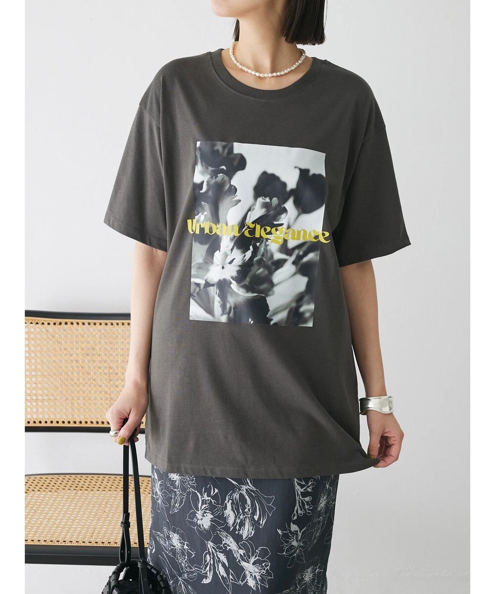 Green Parks レトロフラワーロゴ入りプリントＴシャツ 