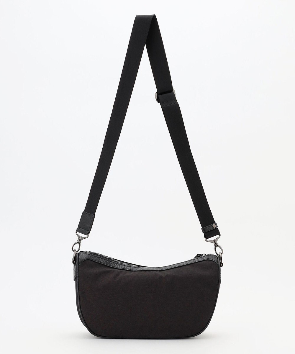 JOSEPH ABBOUD 【軽量/撥水素材】インターレースハーフムーンバッグ 