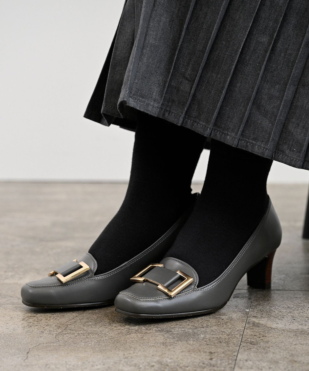 Pointer 日本製 本革バックルパンプス 
