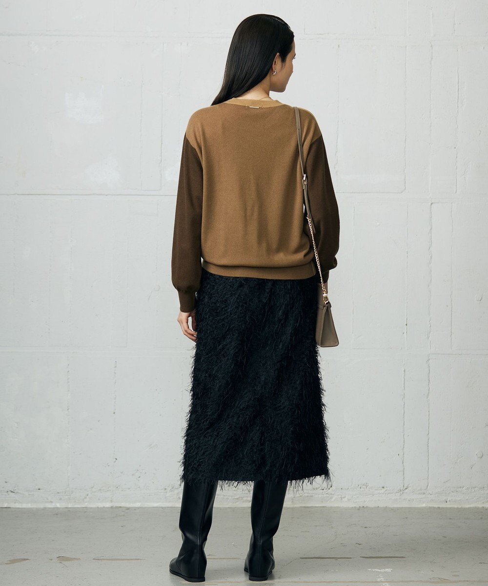 自由区 L 【カタログ掲載】ファインウールカシミヤクルーネック ニット 