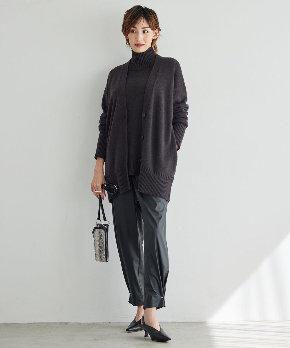 ICB 【洗える】 ライトフェイクレザー バレルパンツ 