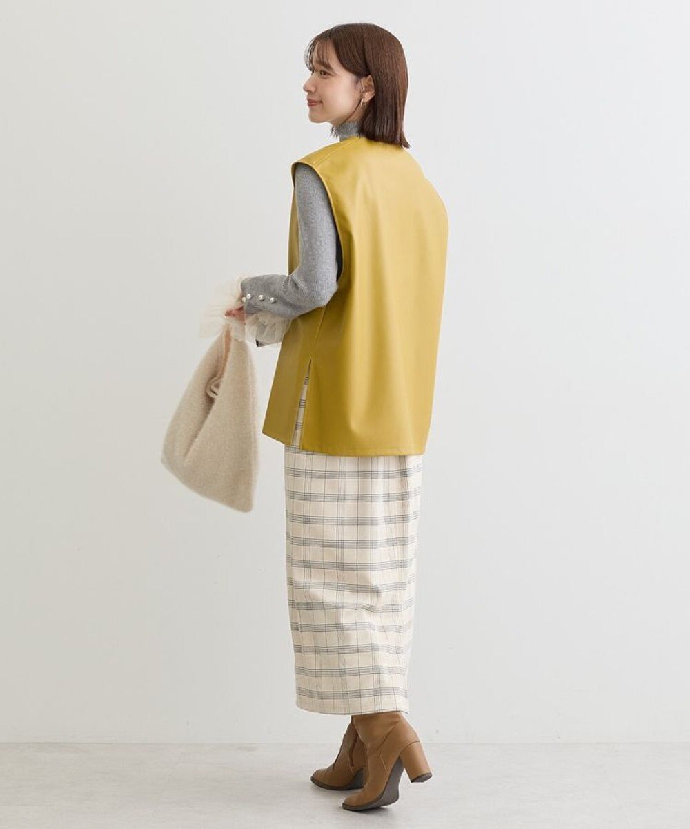 Green Parks フェイクレザーＶネックベスト 