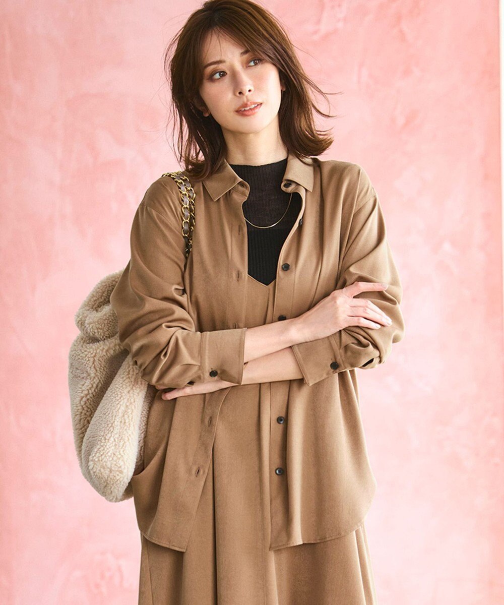 23区 L 【見上愛さん着用/Oggi10月号掲載/洗える】スエーディーサテン シャツ 