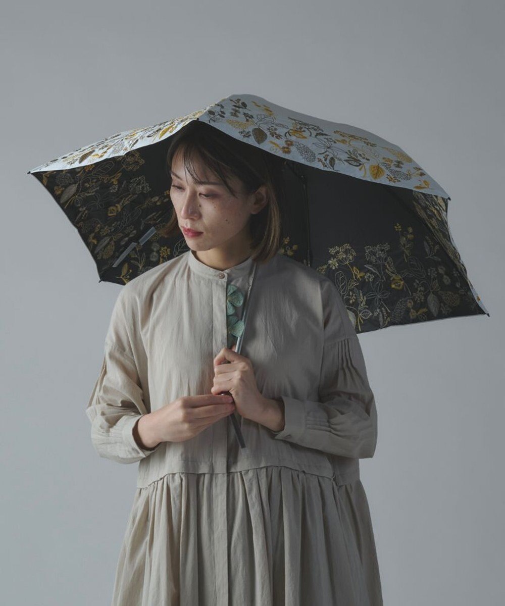 AND WOOL 〈一級遮光生地・晴雨兼用〉筆記帳刺繍の日傘 （折りたたみタイプ） 