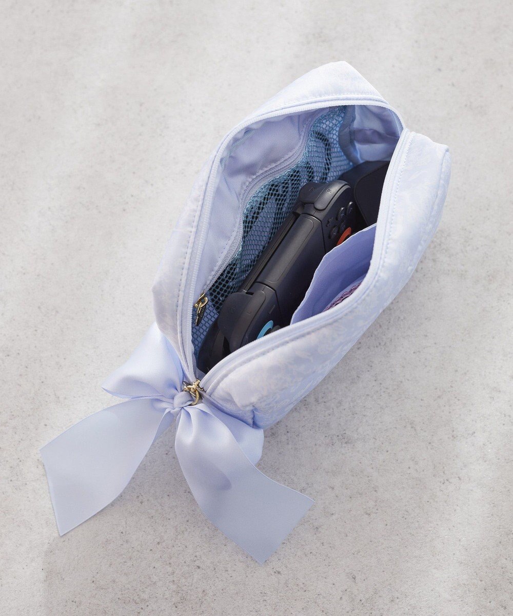 Maison de FLEUR ブランドロゴマルチケース 