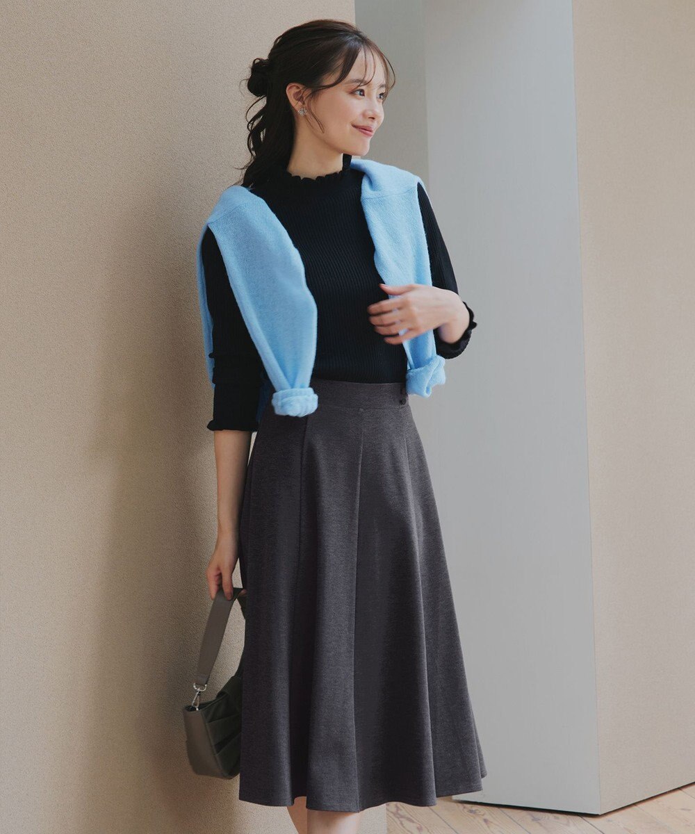 Tiaclasse ポンチフレアスカート 