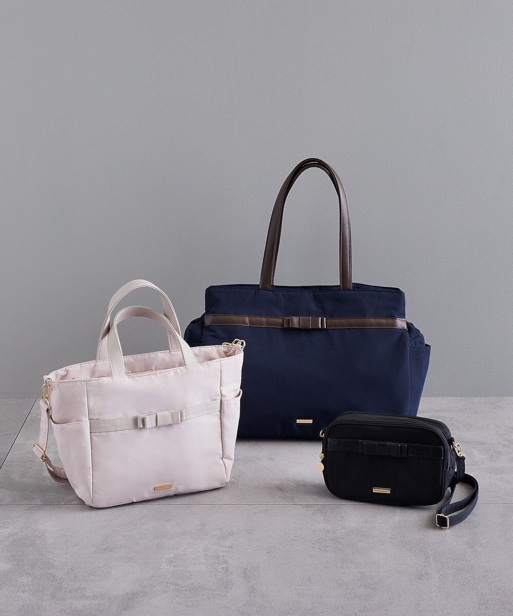 Maison de FLEUR EC限定撥水加工3ルームトートバッグ 