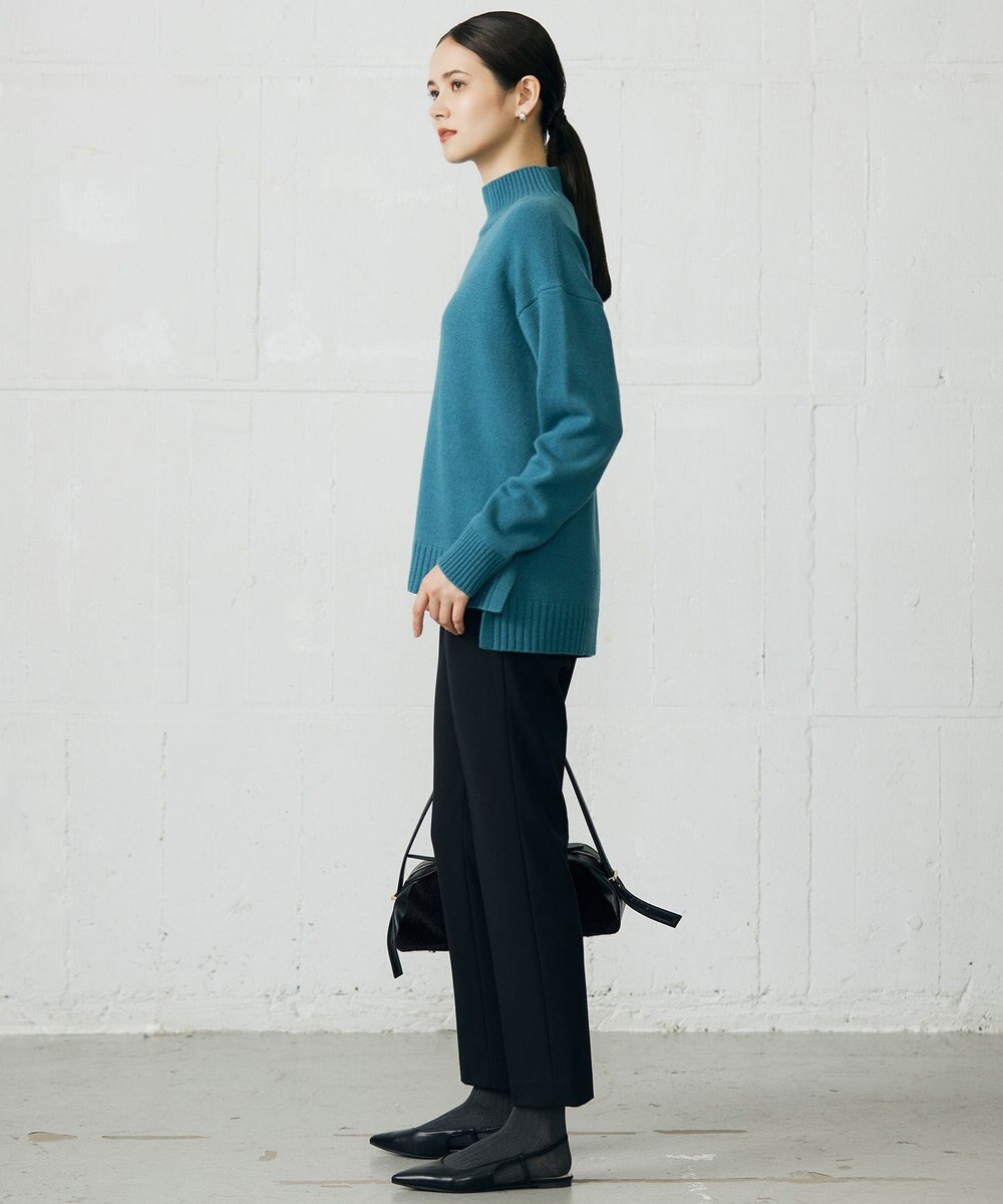 自由区 ウールカシミヤブレンドハイネック ニット 