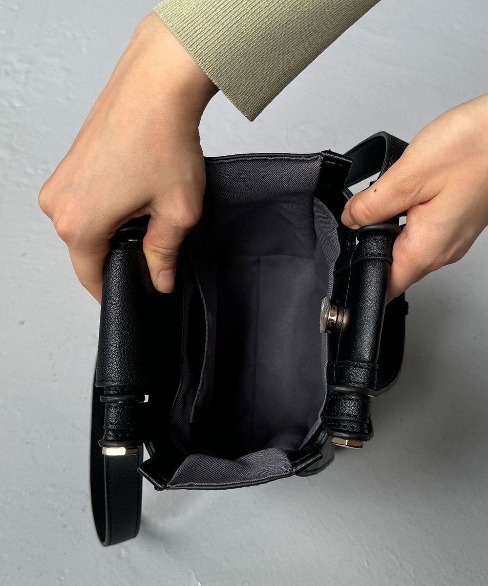 組曲 2WAYハンドルスクエアショルダー バッグ Mini 