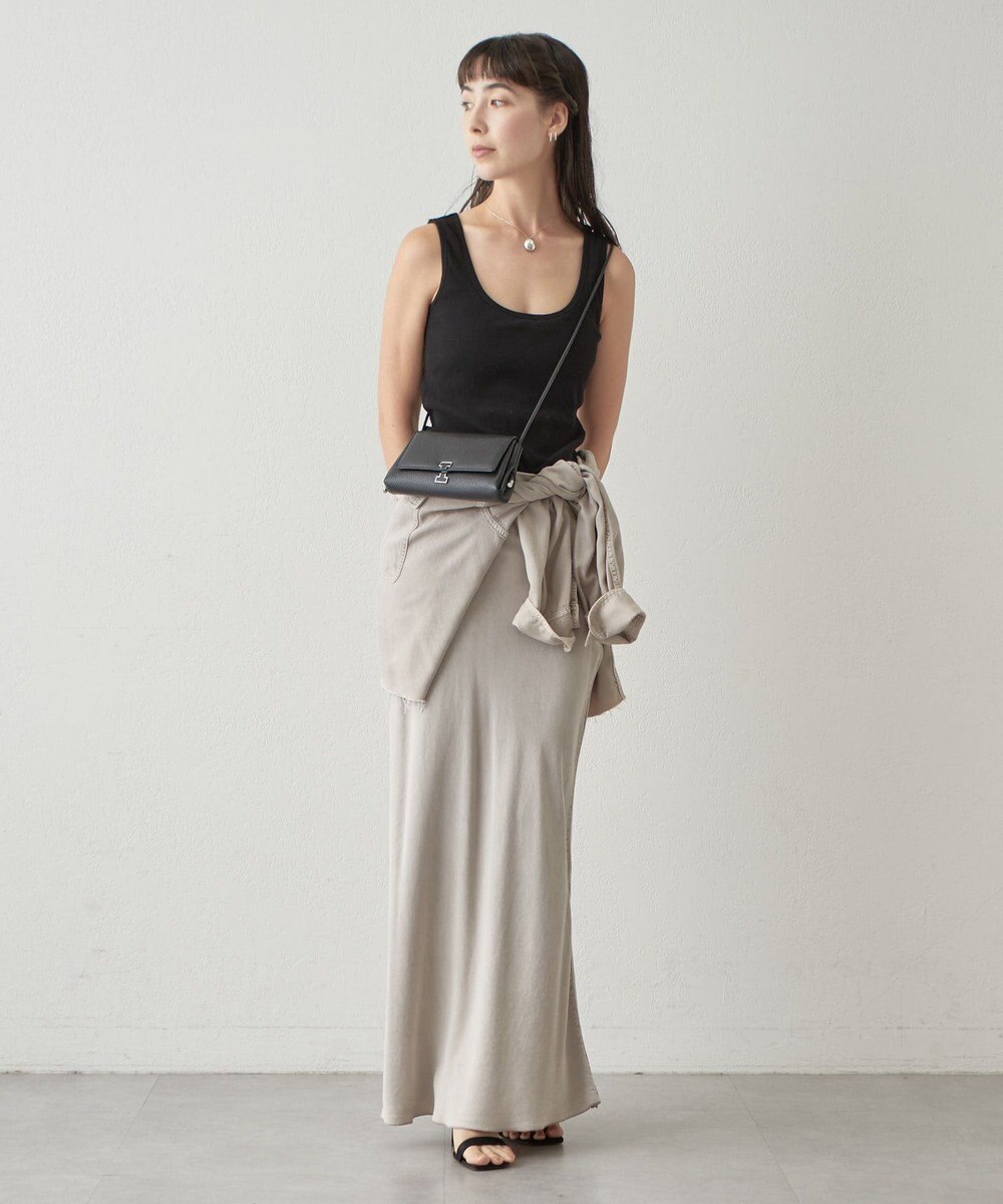 IACUCCI アバ ウォレットショルダー CERVO 