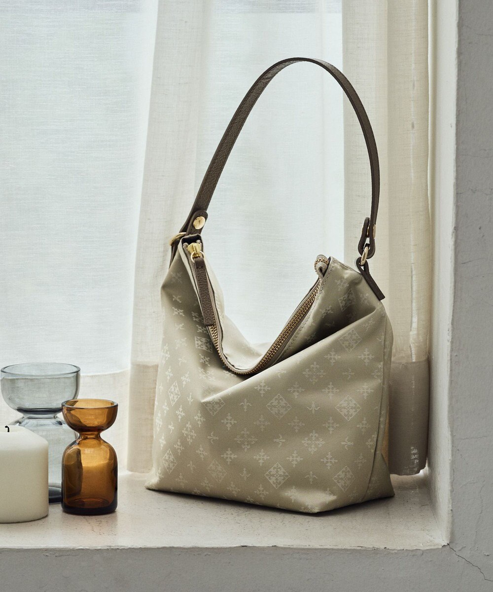 russet スタンダードミニショルダーバッグ <ナイロンジャガード>(CE-1627) 