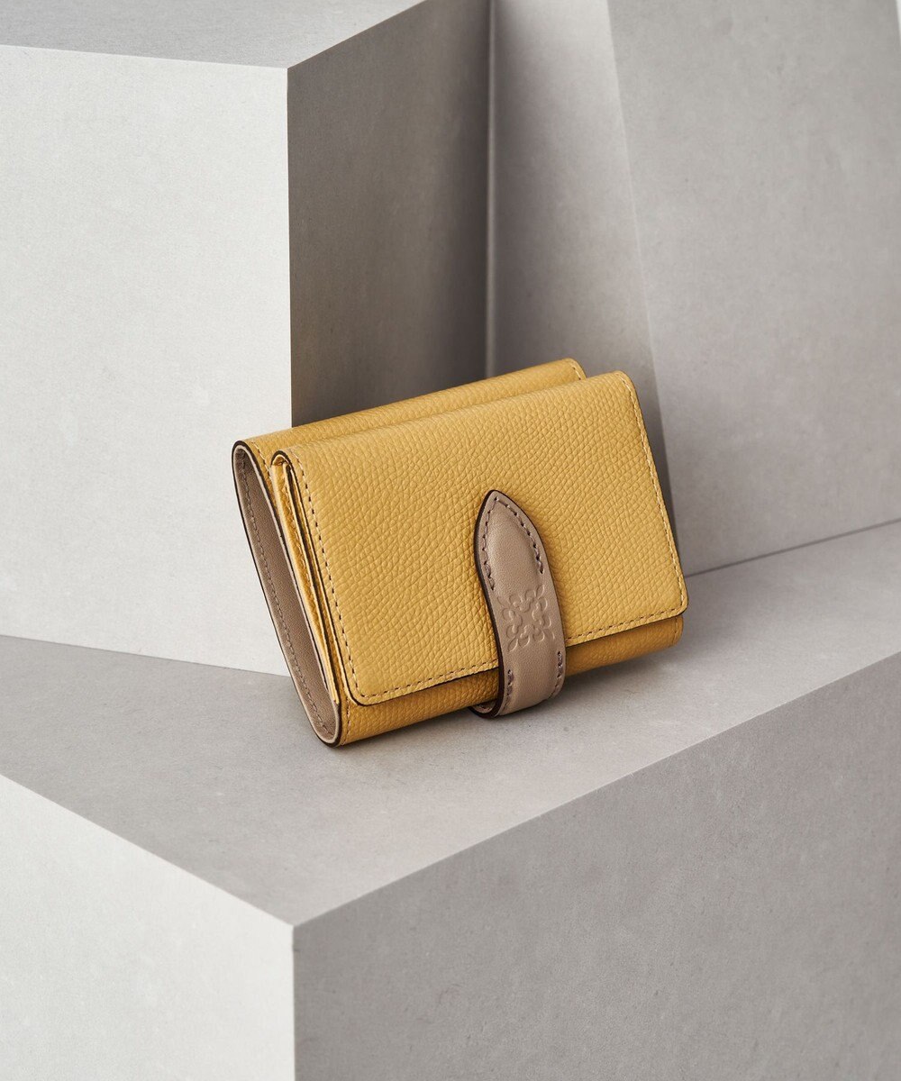 ラシット三つ折り財布