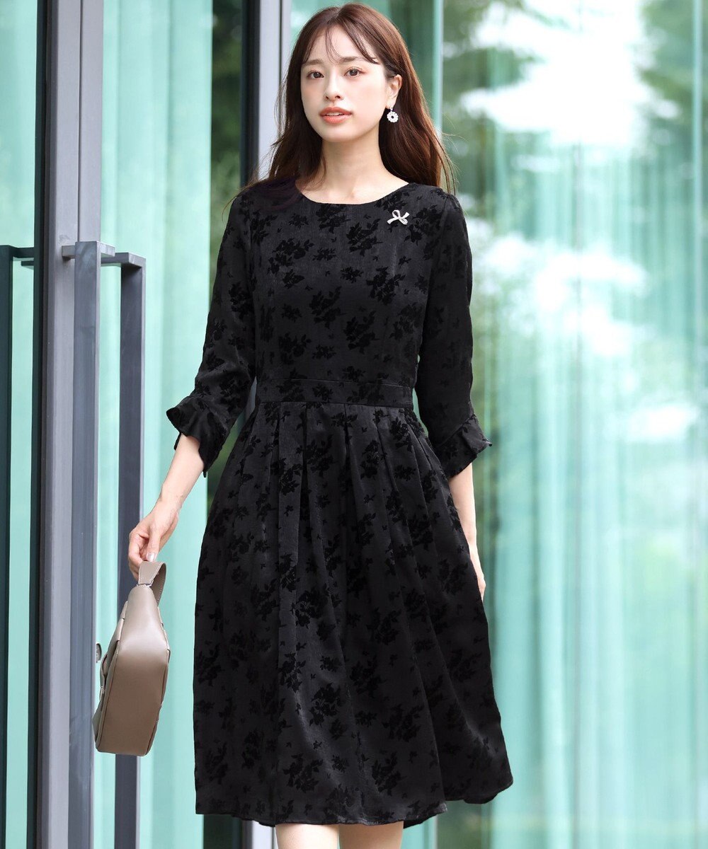 Tiaclasse 【安田美沙子さん着用・洗える】フラワーフロッキーワンピース 