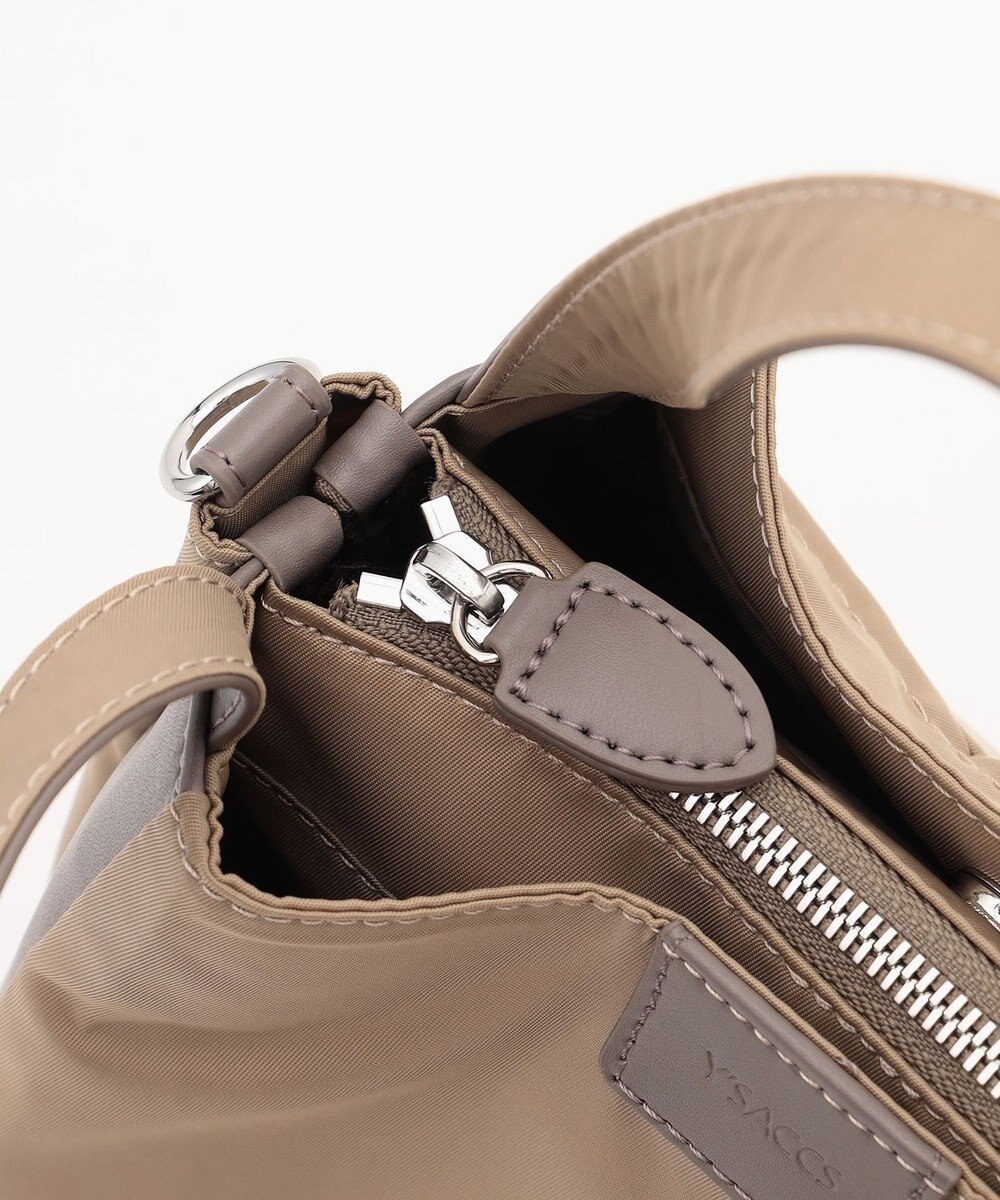 Y'SACCS スクエアすっきりトート SSサイズ 