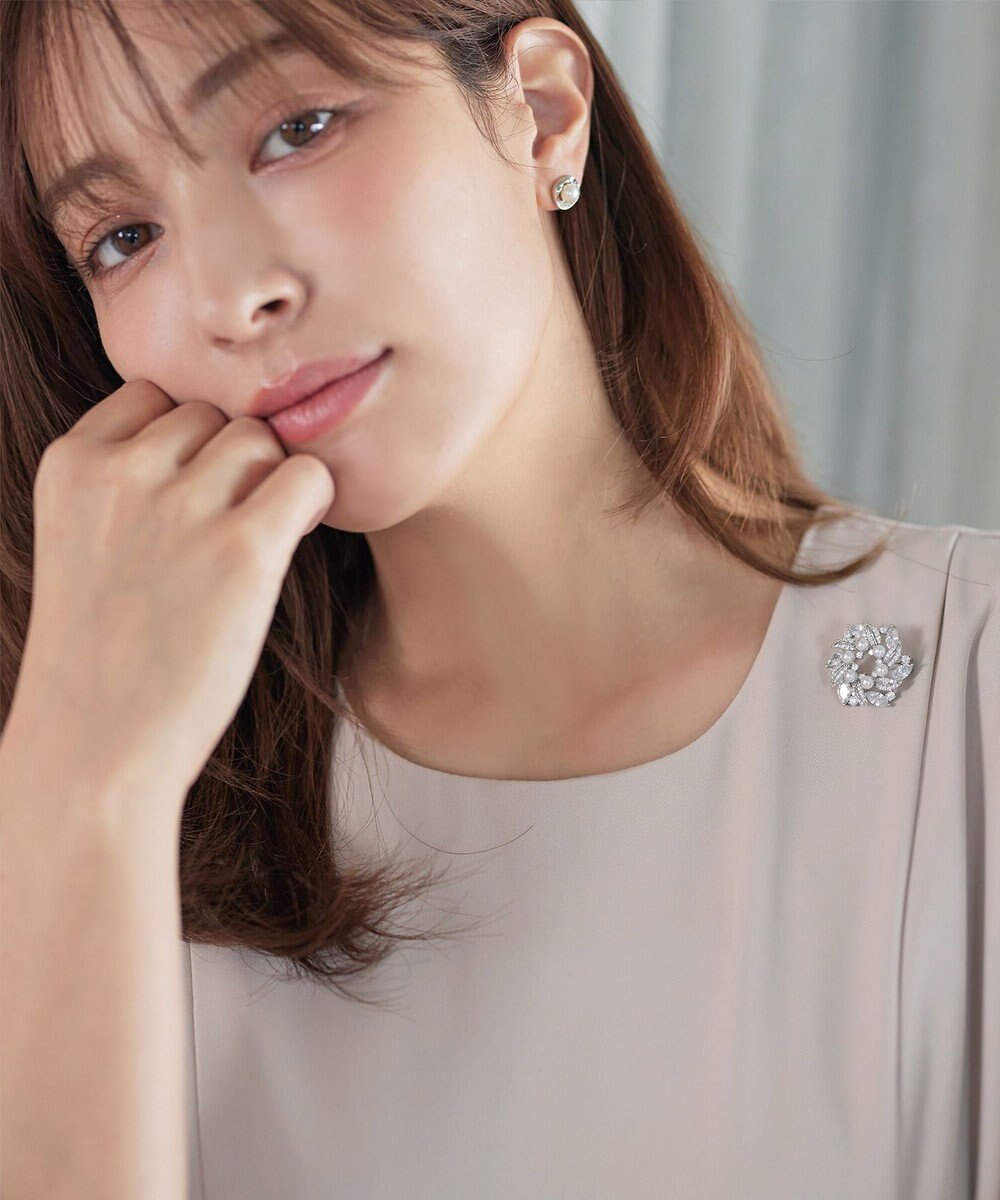 Tiaclasse リーフパールブローチ 