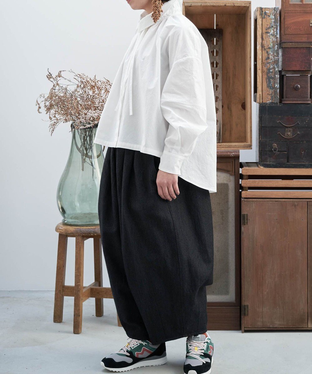 muuc リネンウールの裾タックワイドパンツ 