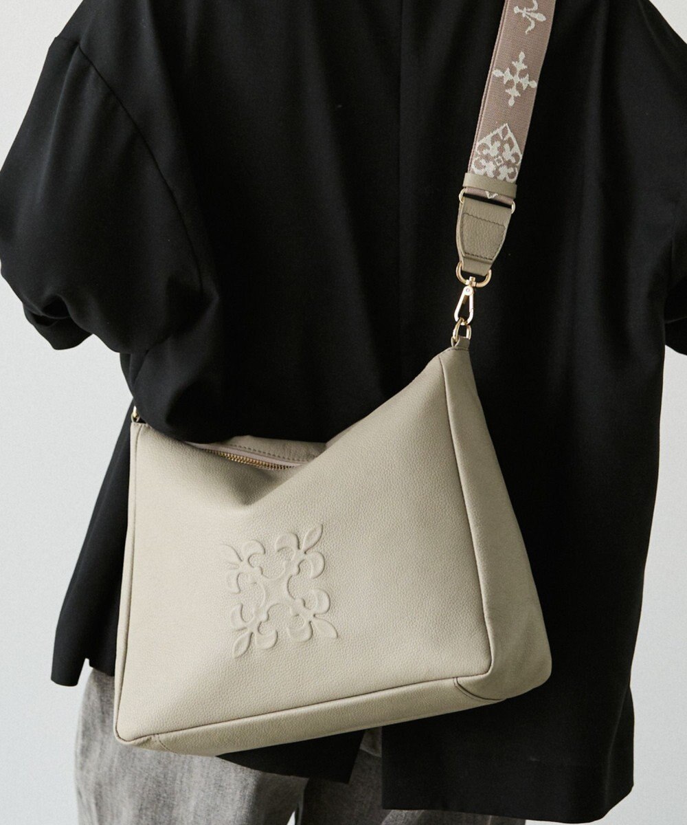 russet エンボスモノグラム2WAYショルダーバッグ(CE-1692) 