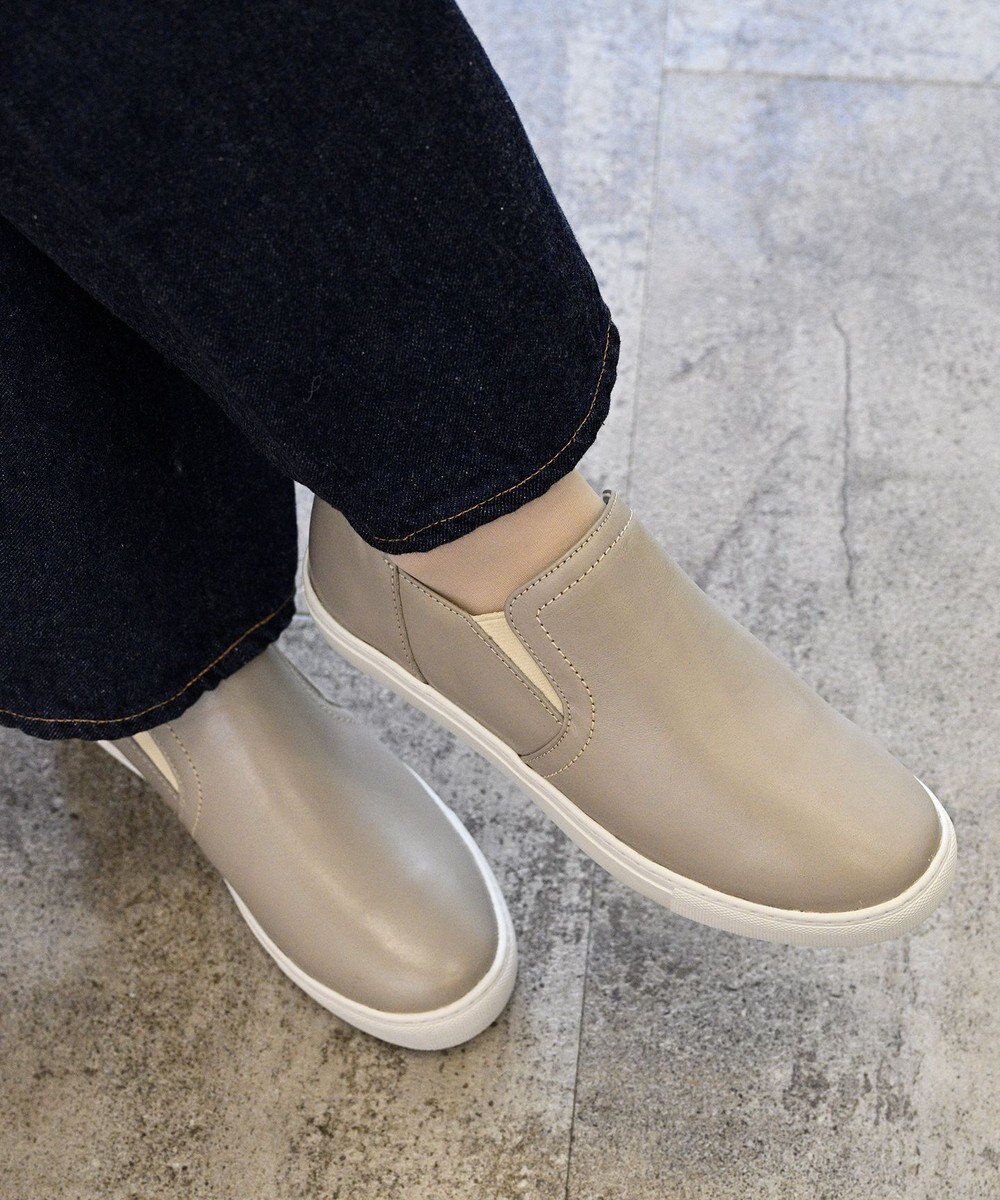 Pointer 本革スライドオンスリッポン 