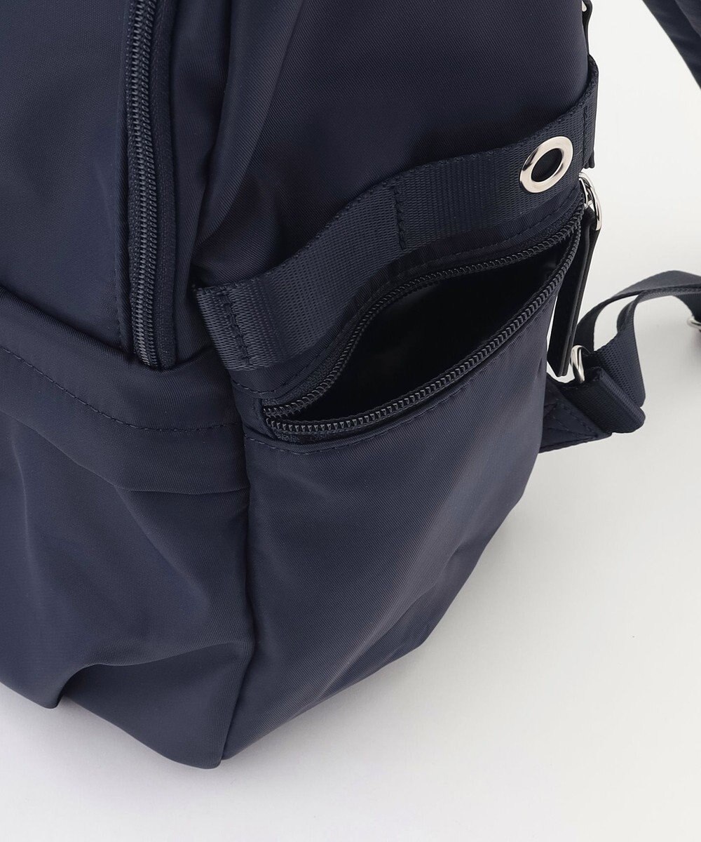 ICB 【新仕様・A4サイズ収納可・容量約14L】8ポケットナイロンリュック 