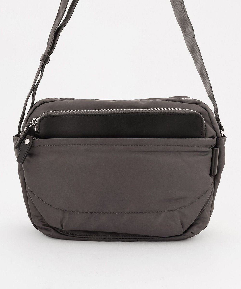 Y'SACCS ポリエステルツイル ショルダーバッグ 