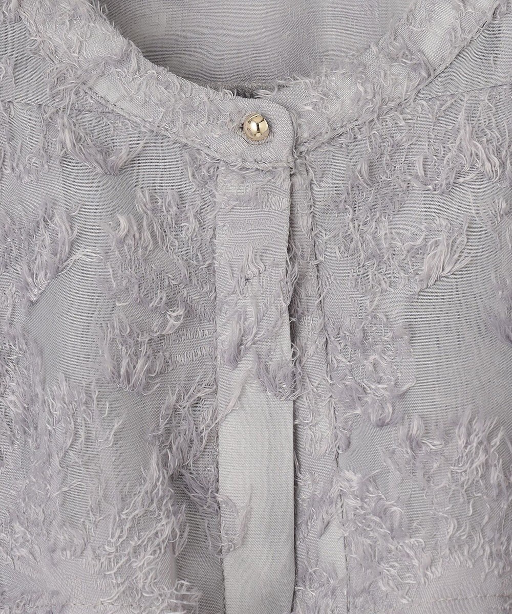 Feroux 【洗える】ジャカードフリルブラウス 