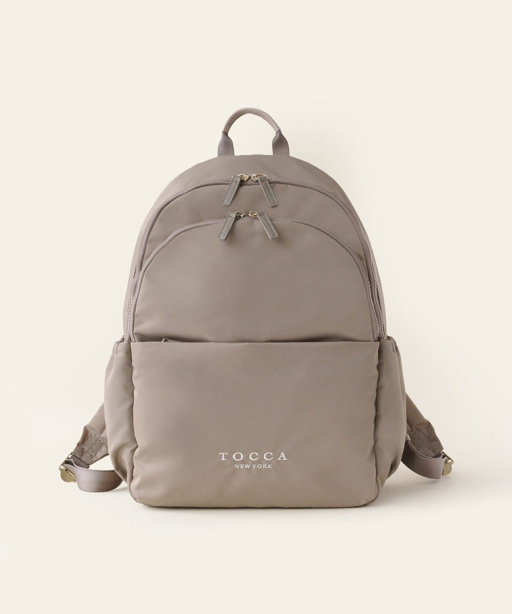 TOCCA 【WEB＆一部店舗限定】【A4サイズ対応・撥水・環境に優しい素材】COLLINA BACKPACK 13ポケット バッグパック ベージュ系