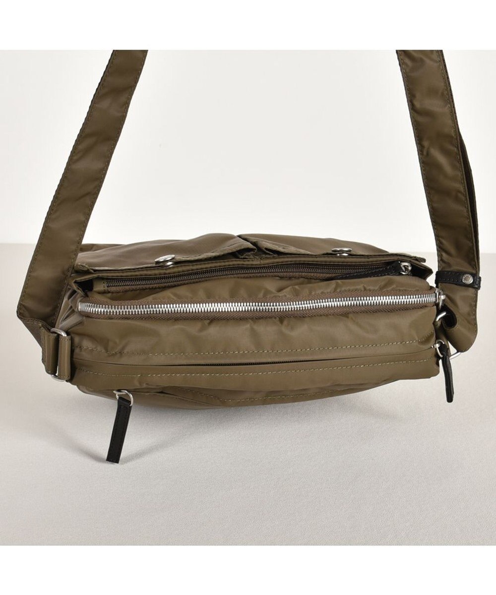 Y'SACCS ダブルホックポケットショルダー 