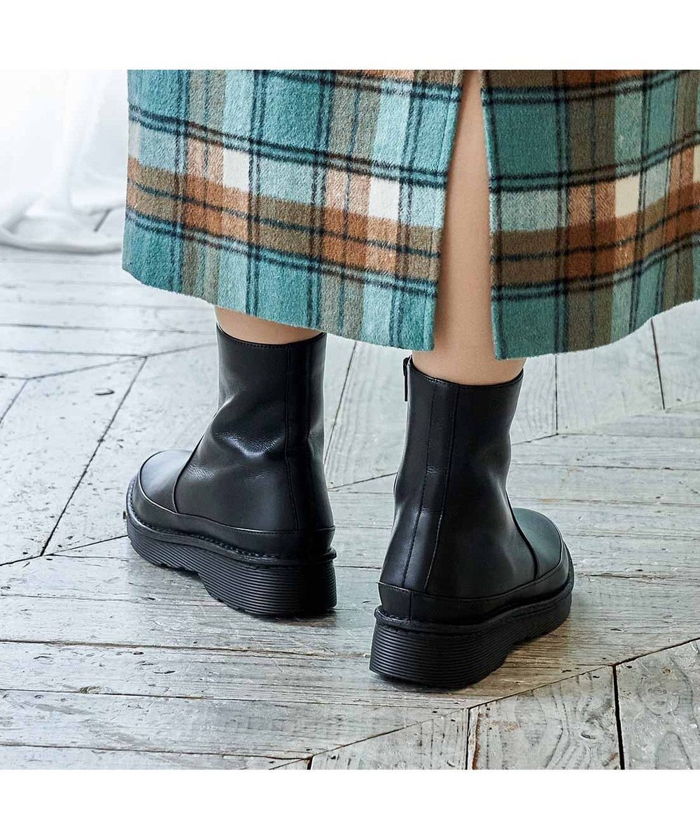 ing <ing>【WEB限定】ボリュームソールラウンドショートブーツ 