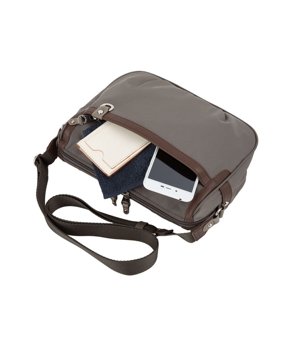 ACE BAGS & LUGGAGE PROGRES アベス ショルダーバッグ 横型 20181 プログレ 