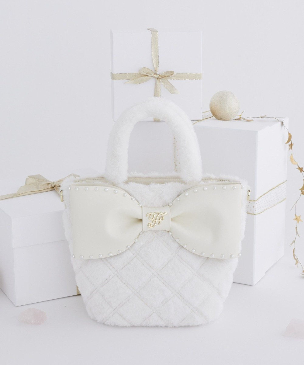 Maison de FLEUR フェイクファーパールリボントートバッグ 