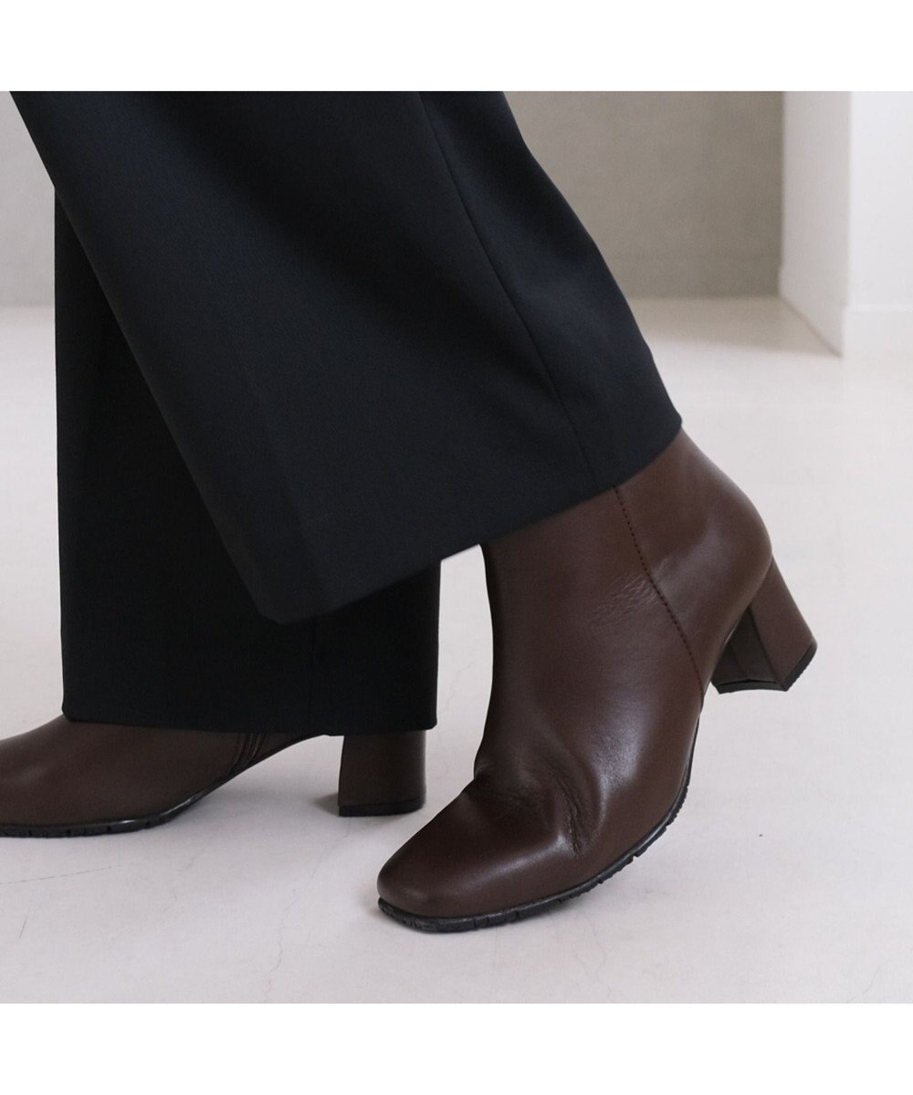 Pointer 【石岡真実さん着用】本革ショートブーツ 