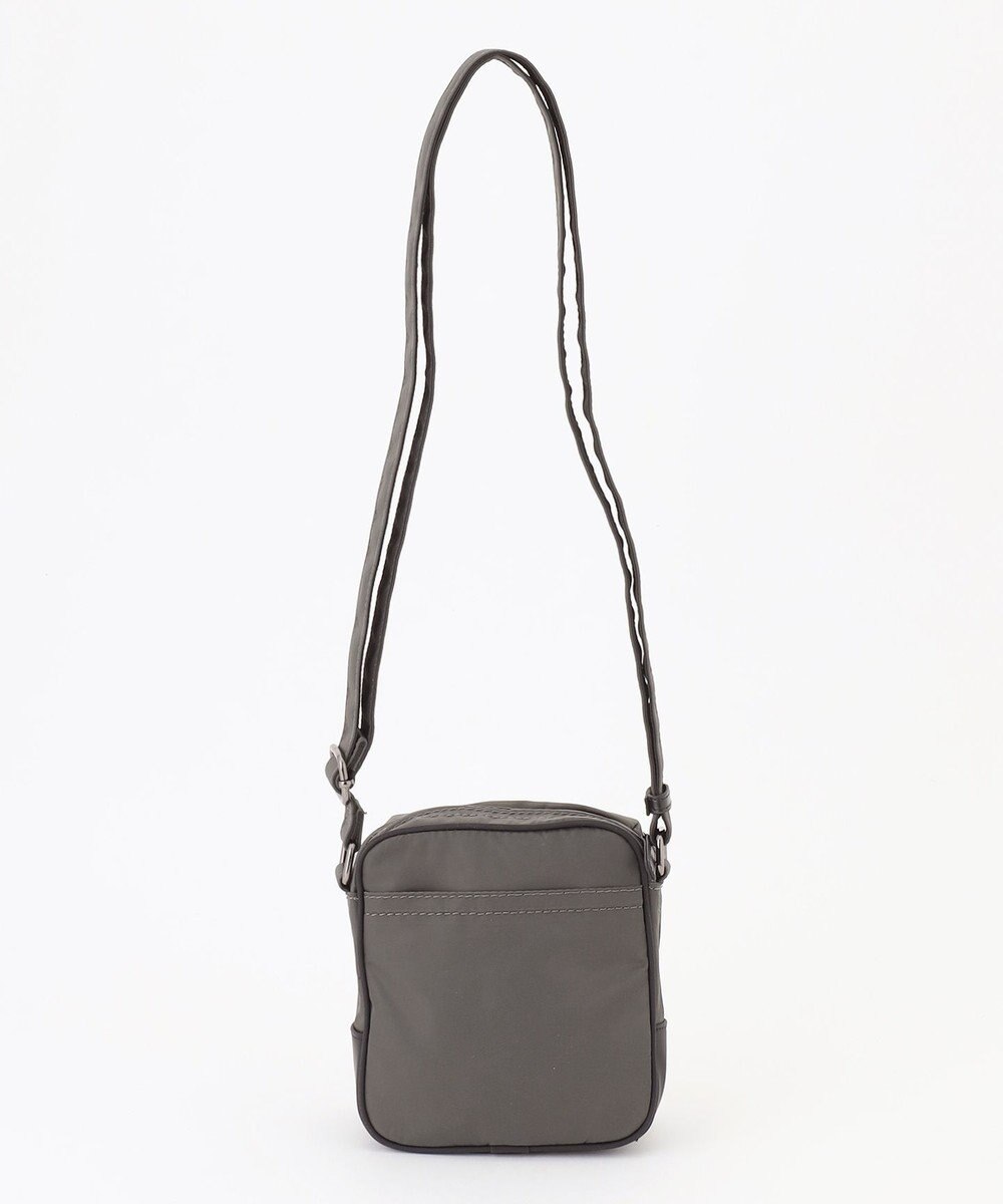 Y'SACCS 【Y’SACCS vous et】ナイロン×ポリウレタン ポシェット 