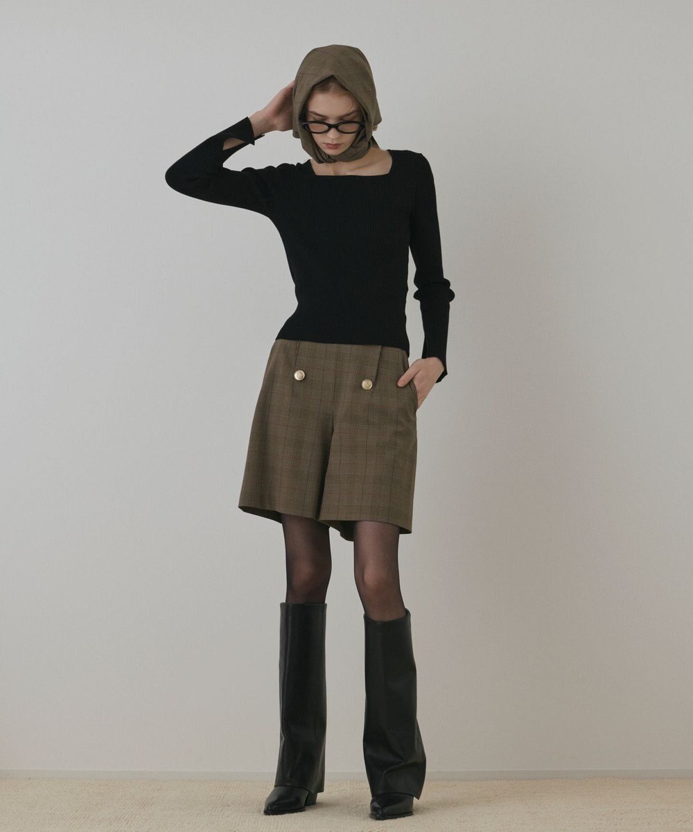 GRACE CONTINENTAL ダブルボタンショートパンツ 