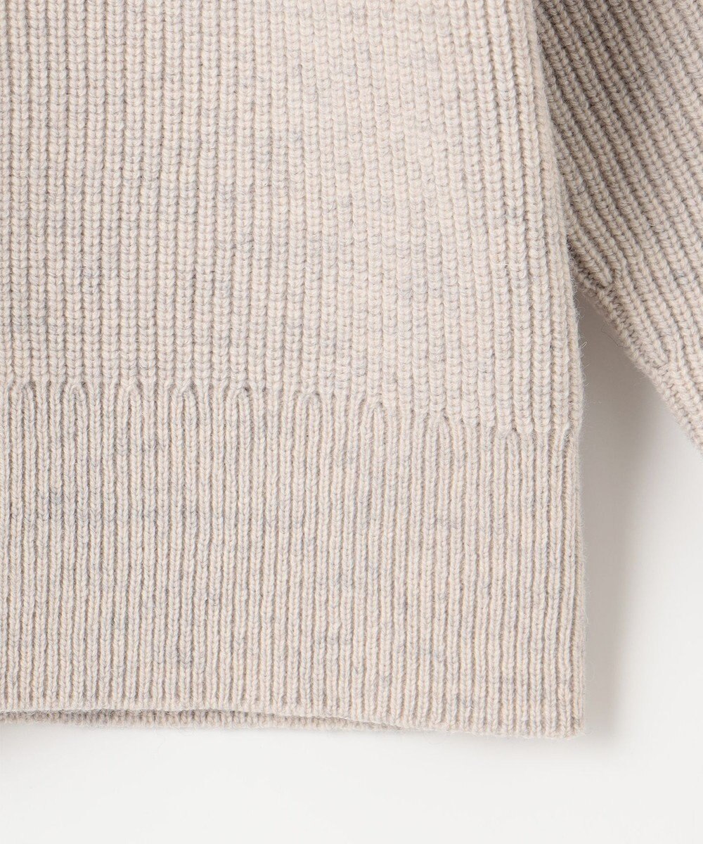 自由区 【カタログ掲載・洗える】ビジュー ニット 