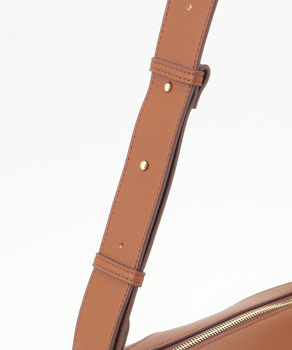 組曲 ハーフムーンショルダー バッグ 