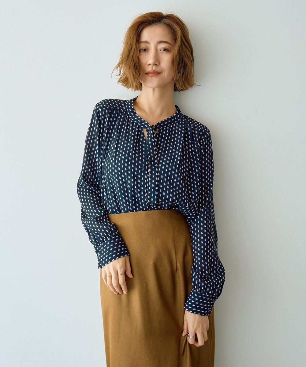 YECCA VECCA ジオメ柄ボウタイブラウス 