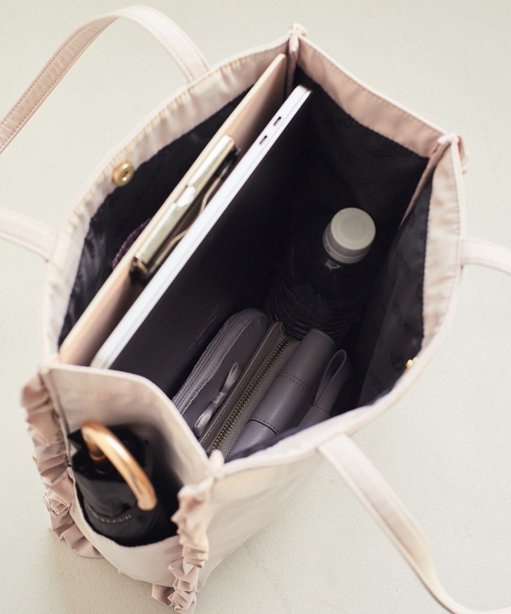 Maison de FLEUR 撥水加工フリルスクエアトートバッグ 