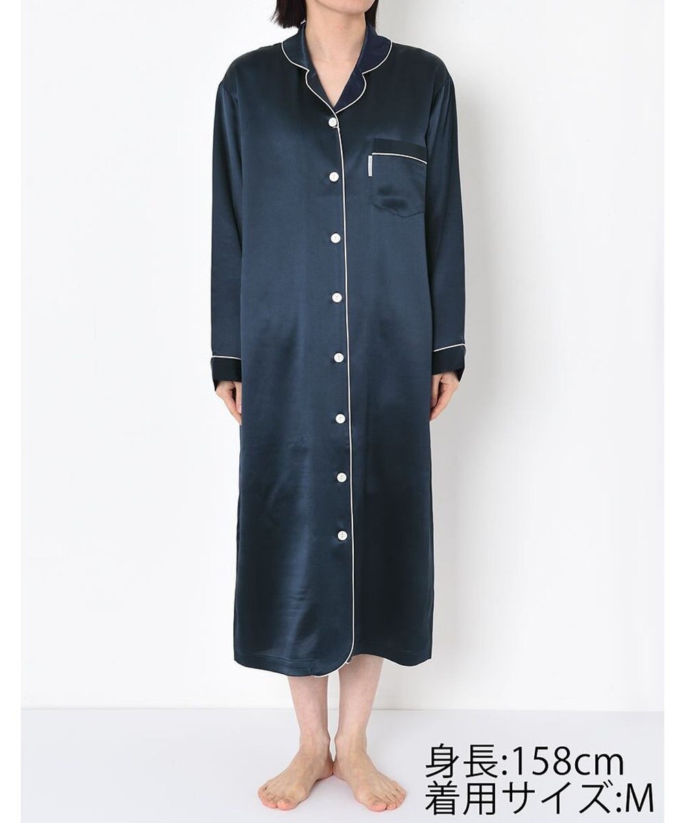 ワコール／睡眠科学 【パジャマ】　長袖・ワンピース　シルクサテン　吸放湿性　睡眠科学／ワコール　YNX584 