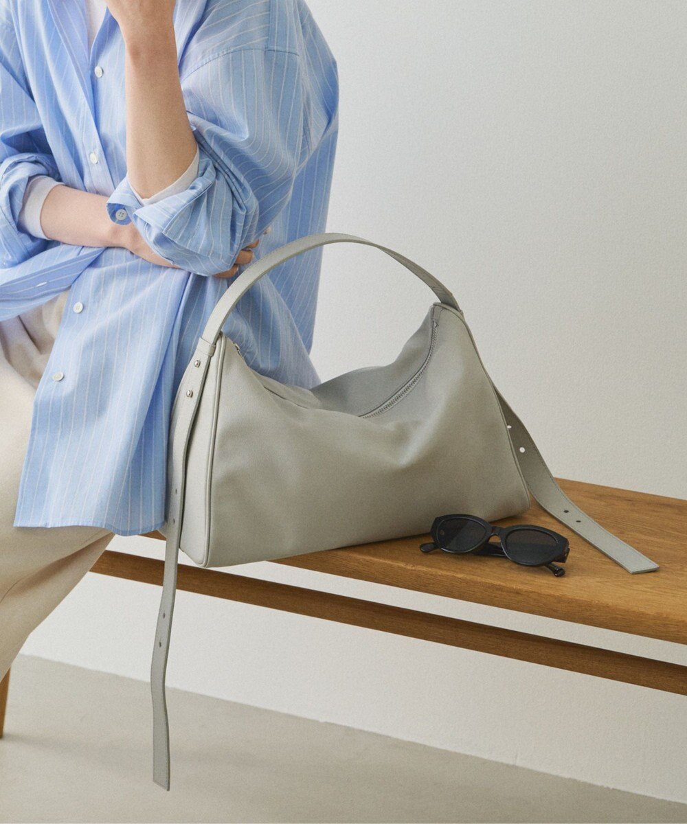 russet トライアングルショルダーバッグ(CE-1675) 