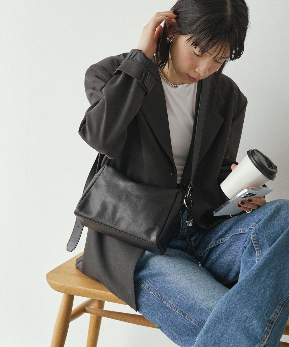 russet 【2025AW新作】レザースクエアショルダーバッグ(CE-1575) 