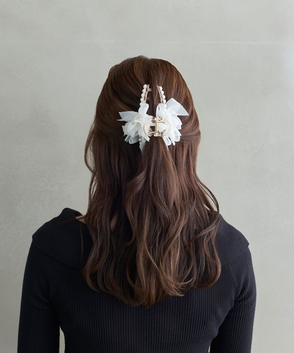 Phoebe フリルリボンパールバンスクリップ　ホワイト 