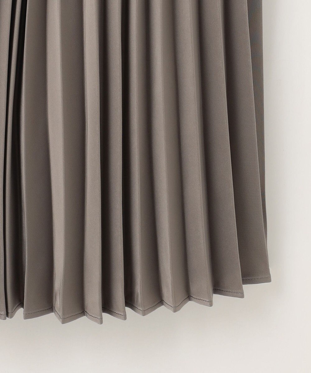 組曲 レザーライクサテン プリーツスカート 