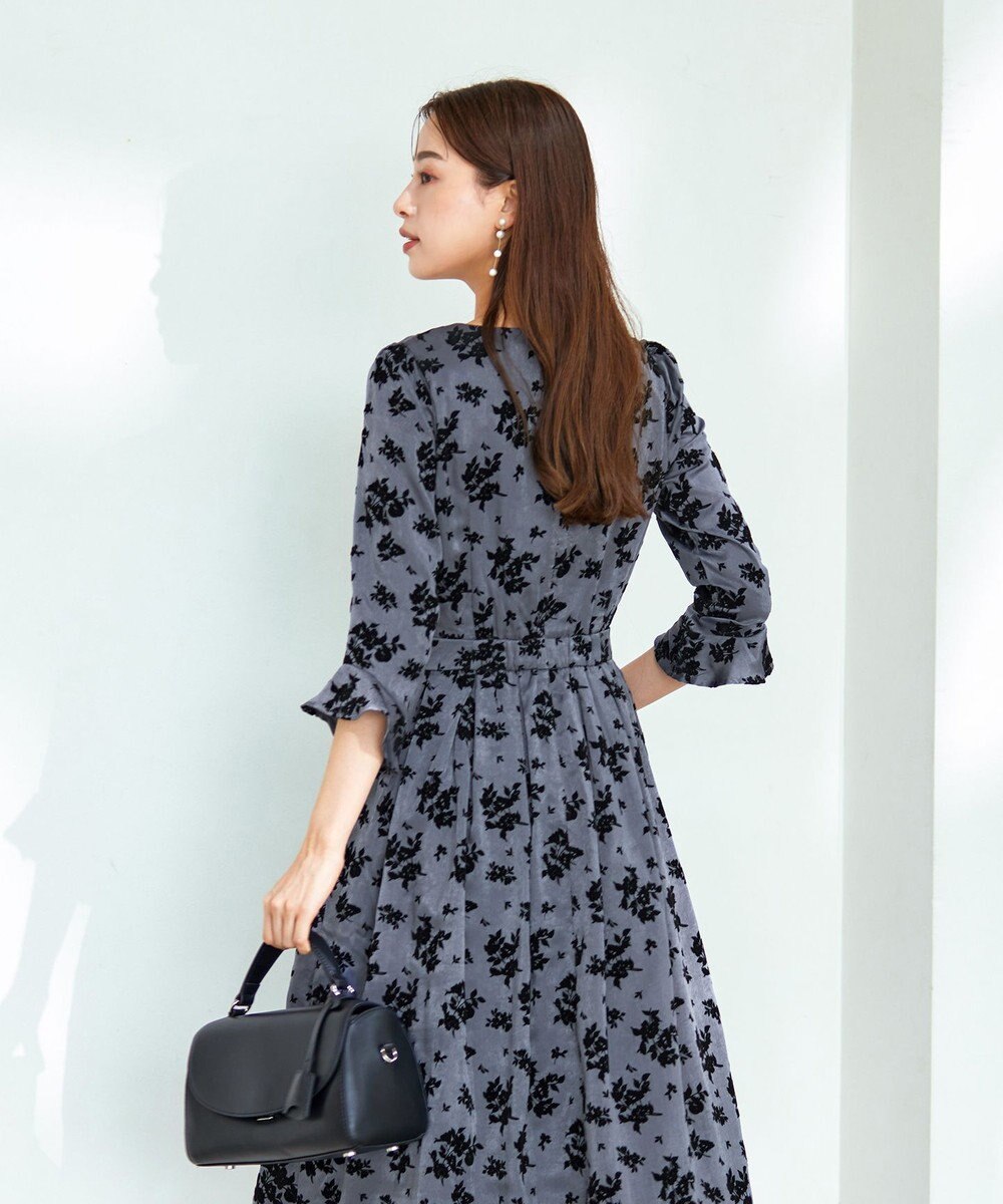 Tiaclasse 【安田美沙子さん着用・洗える】フラワーフロッキーワンピース 