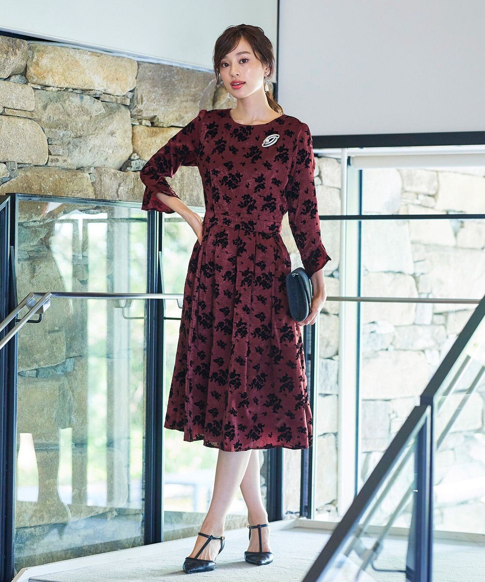 Tiaclasse 【安田美沙子さん着用・洗える】フラワーフロッキーワンピース 