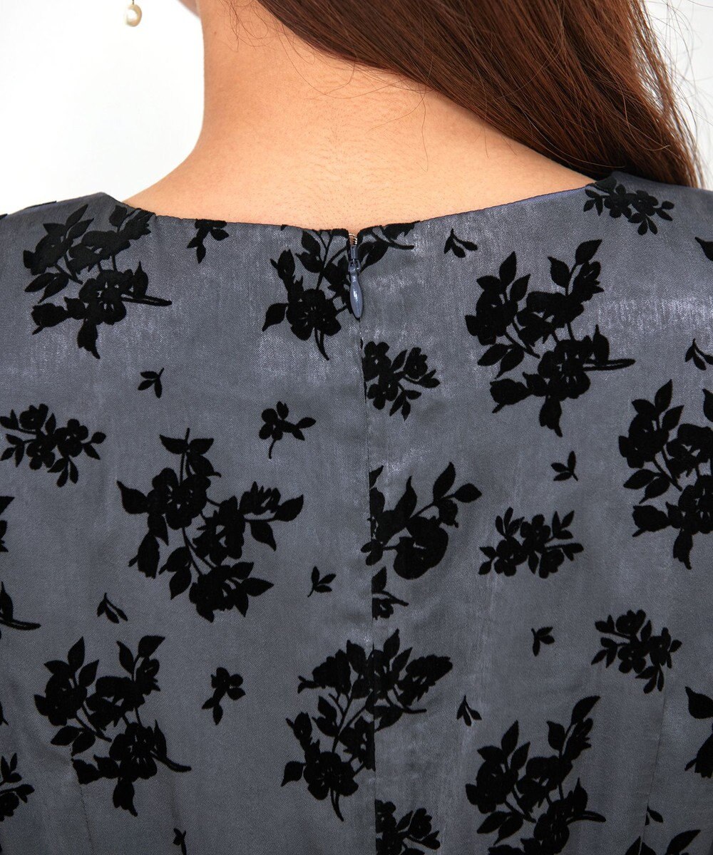 Tiaclasse 【安田美沙子さん着用・洗える】フラワーフロッキーワンピース 