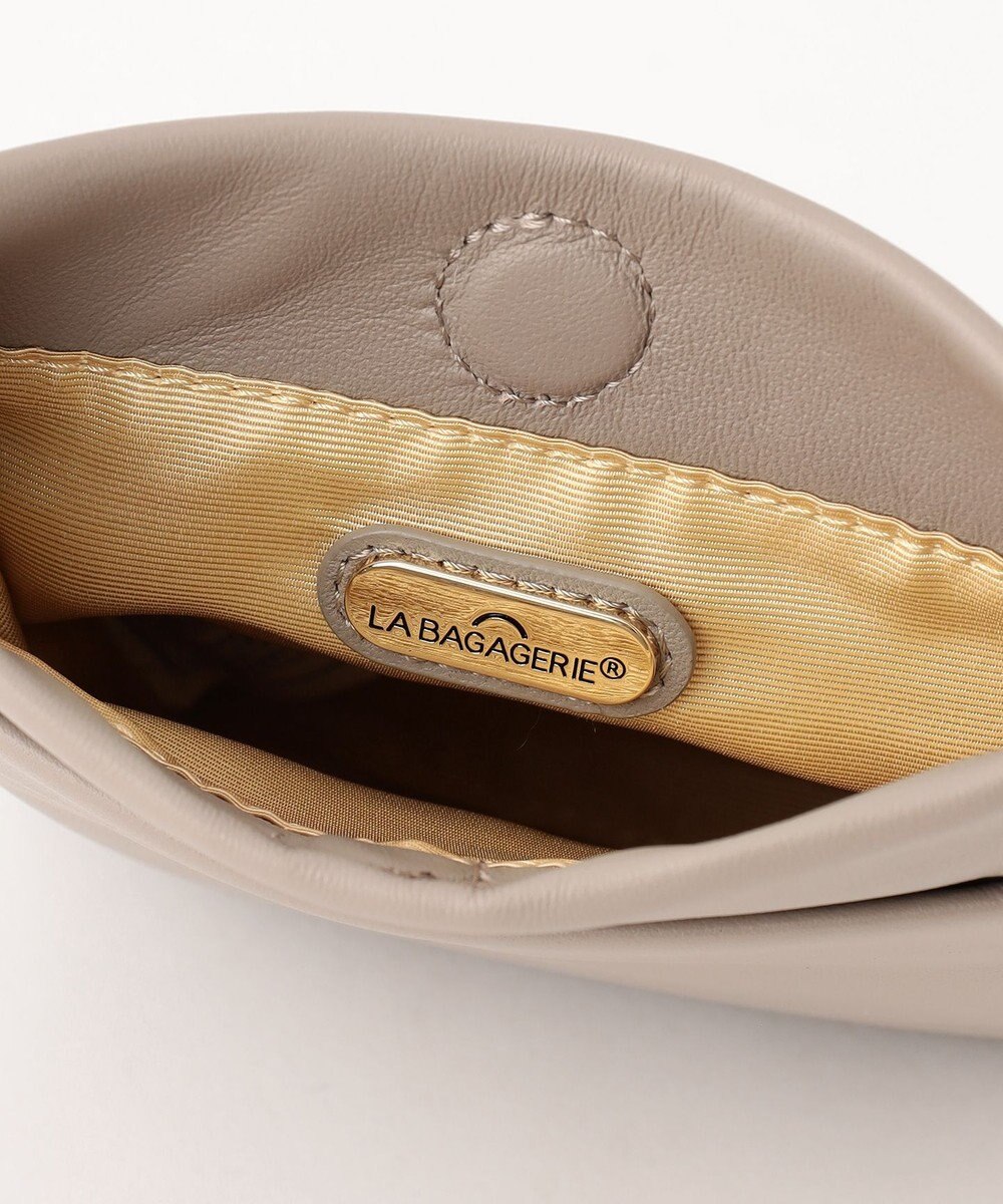 LA BAGAGERIE シープレザー　スクエアミニマムポシェット 